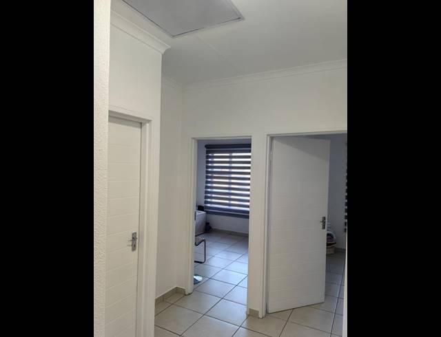 3 BEDROOM TOWNHOUSE FOR SALE IN RAVENSWOOD